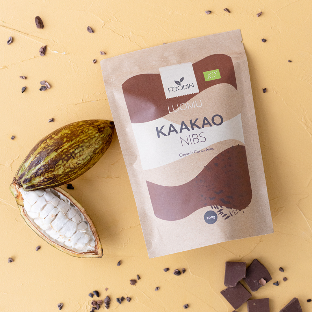 Foodin raakakaakaonibs on rouhittua kaakaopapua ja pitää sisällään kaikki kaakaon terveyshyödyt.