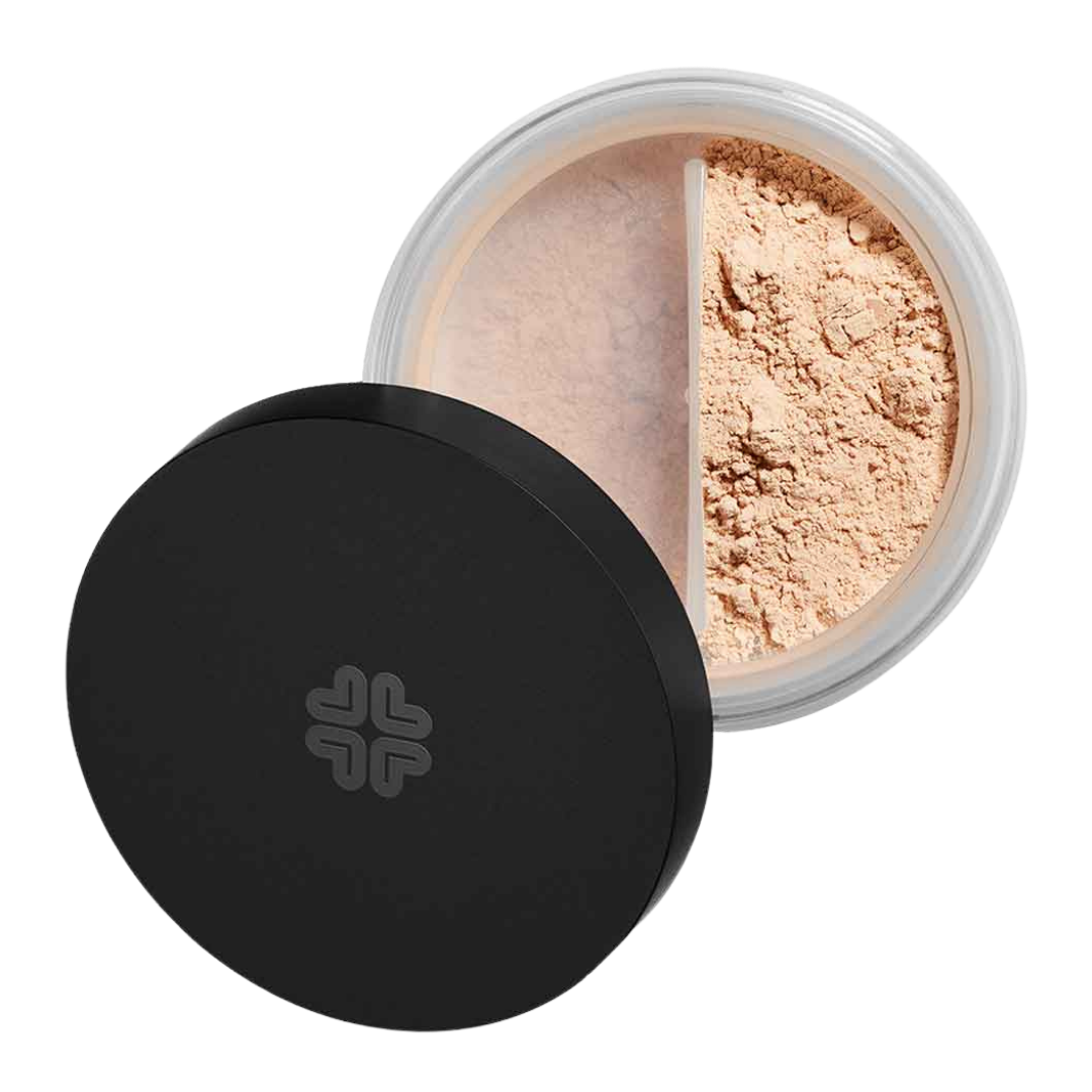 Luonnollinen Lily Lolo Mineraalimeikkipuuteri sävyssä Barely Buff tarjoaa SPF15 aurinkosuojan.