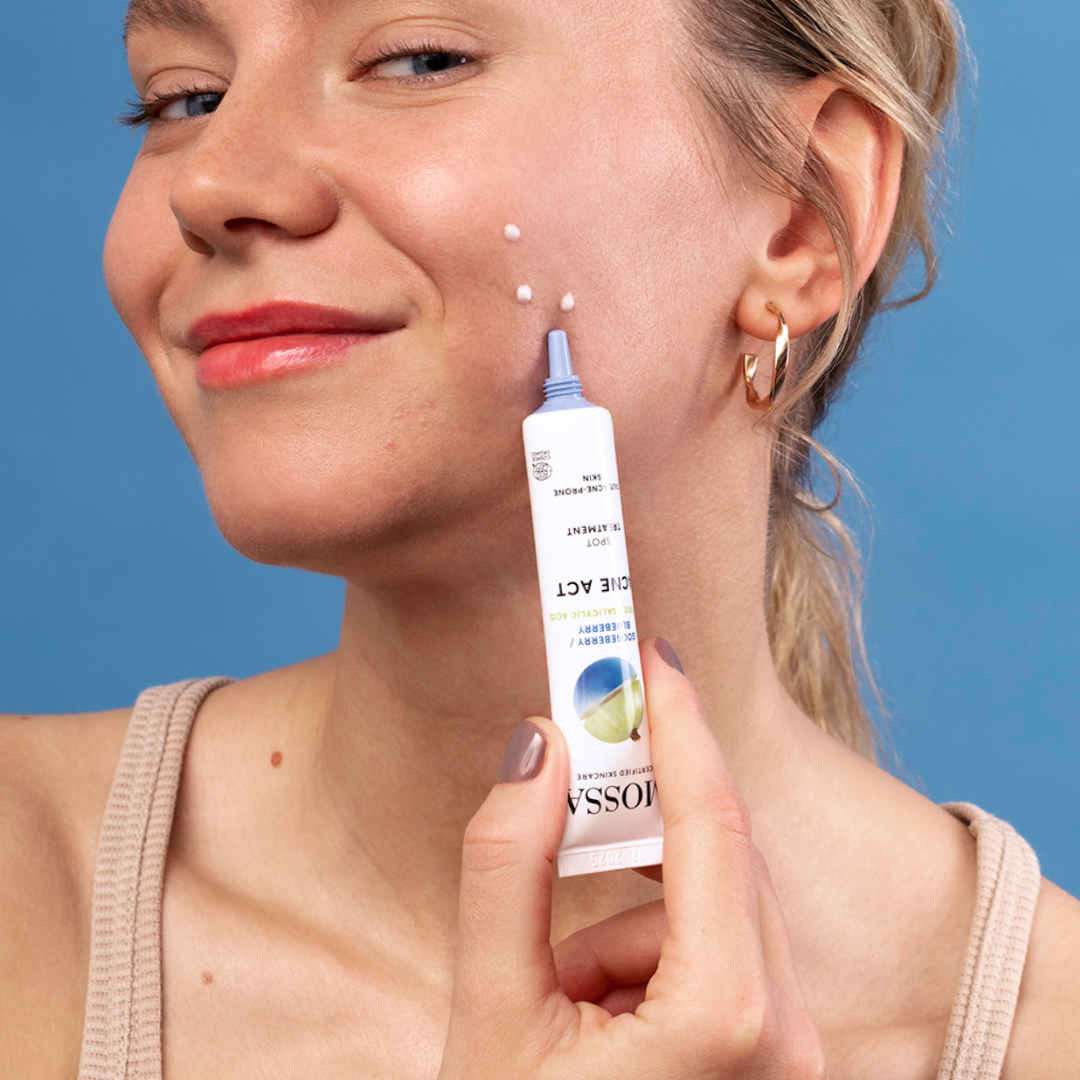 Mossa Acne Act Täsmätipat finneihin ja epäpuhtauksiin 15 ml - Sinunapteekki.fi