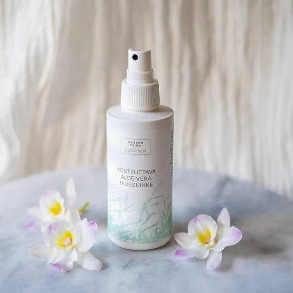 Saaren Taika Kosteuttava Aloe Vera Hiussuihke 150 ml