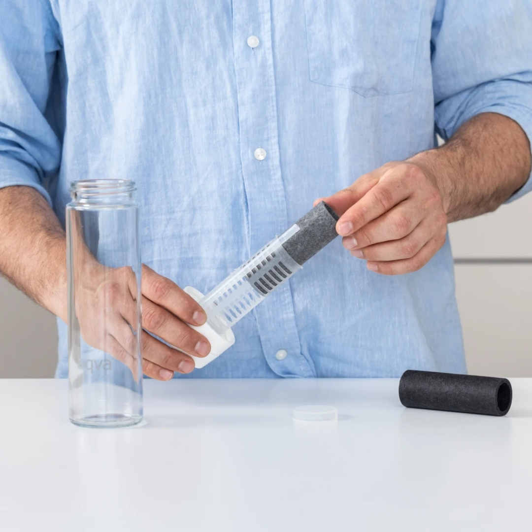 Aqva Bottle Vaihtosuodattimen vaihto, sinunapteekki.fi