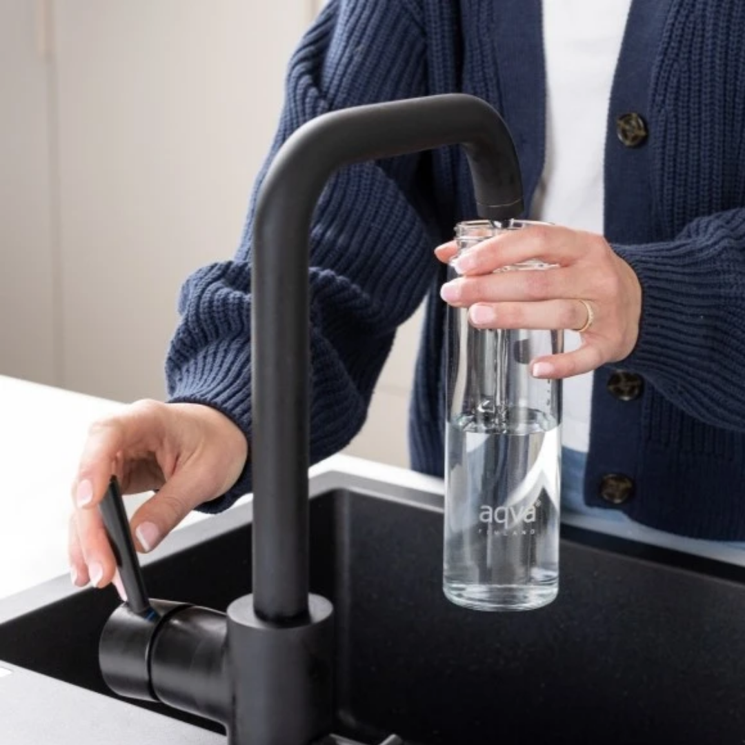 Helppo vedensuodatinpullo, aqva bottle, sinunapteekki.fi