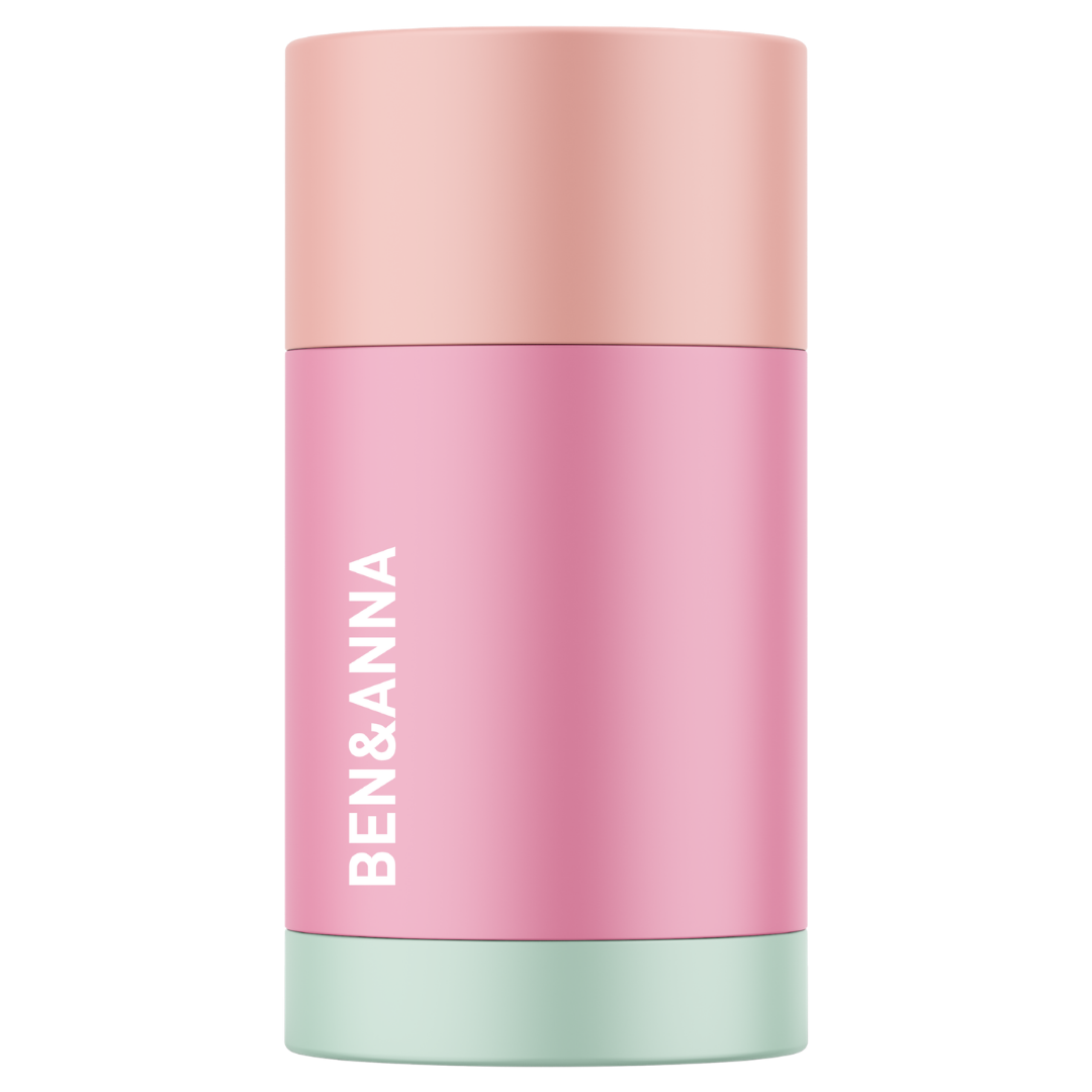 Ben & Anna Love Me -täyttöpakkauksilla täytettävä kotelo yhdistää ympäristöystävällisyyden tyylikkyyteen ja kestävään suojaan!