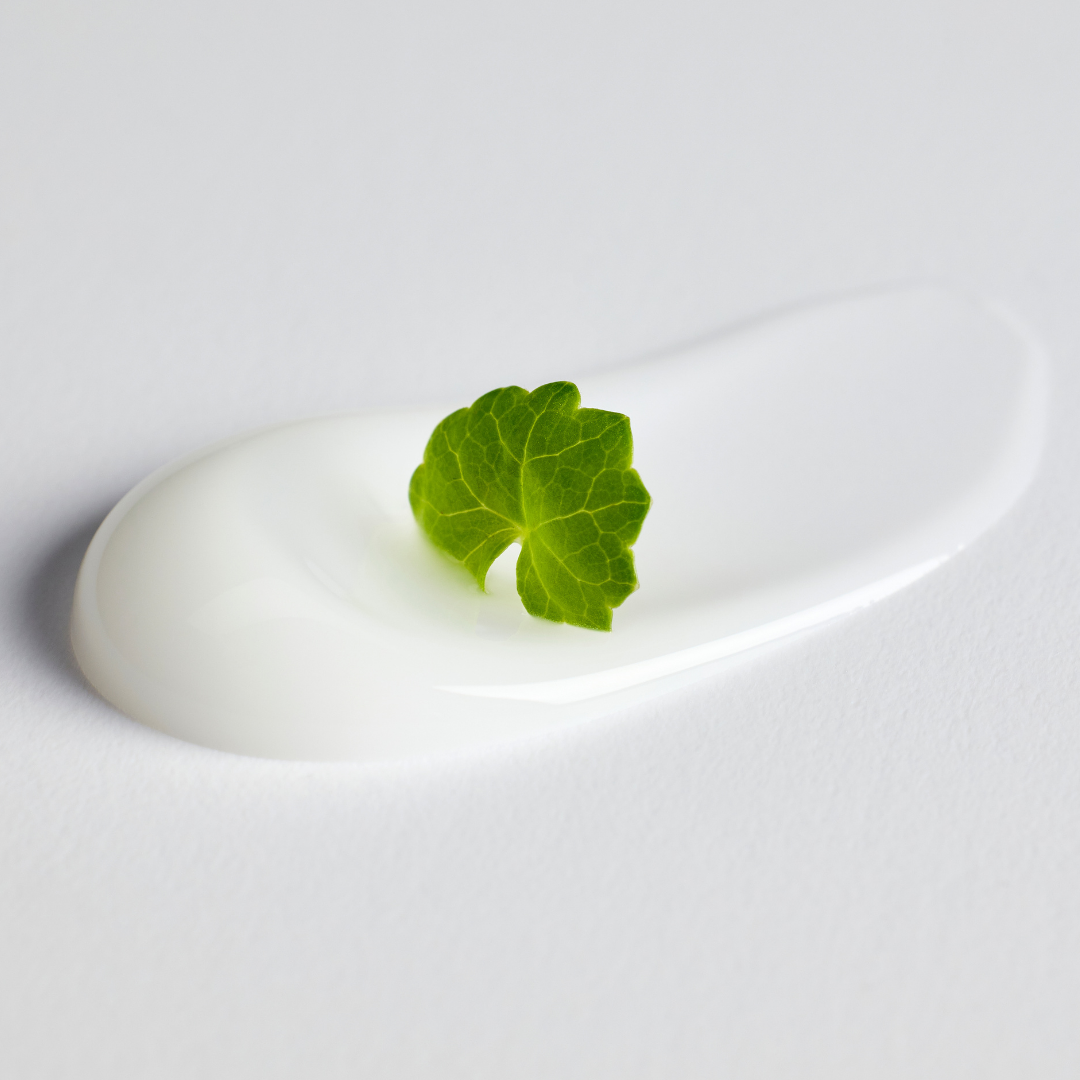 Mixsoon Cica Hyal Deep Soothing Cream on tehokkaasti rauhoittava ja kosteuttava kasvovoide