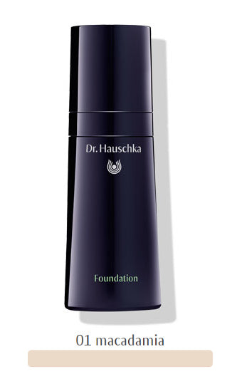 Dr. Hauschka Foundation - Meikkivoide, 01 Macadamia - erä